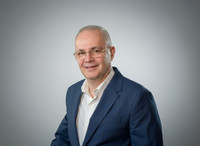 Corporate headshot - light gray