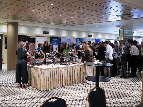 00413